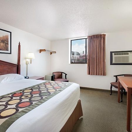 Serena Inn & Suites Of Rapid City Bagian luar foto