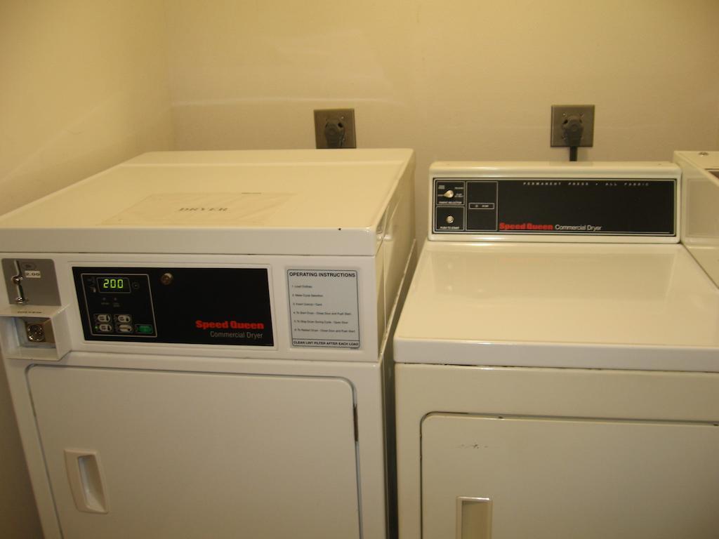 Serena Inn & Suites Of Rapid City Bagian luar foto